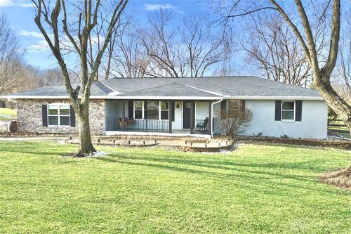 6189 Lesourdsville West Chester Rd, Liberty Twp, OH, 45011-9738 | Card Image