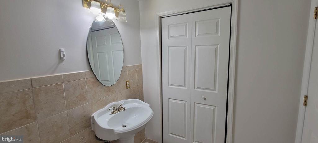 Residential Lease in DUMFRIES 5