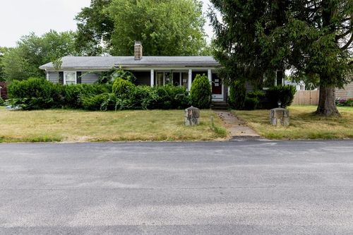 12 Cypress Dr, Greenville, RI, 02828-2649 | Card Image