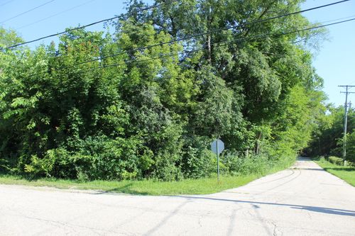 31918 Hillside Dr, Lakemoor, IL, 60051-8679 | Card Image