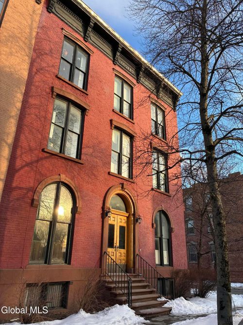 156 1st St, Troy, NY, 12180-4443 | Card Image