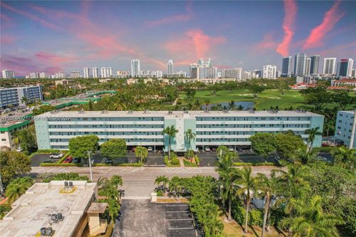 apt-407-700 14th Ave, Hallandale Beach, FL, 33009-2748 | Card Image