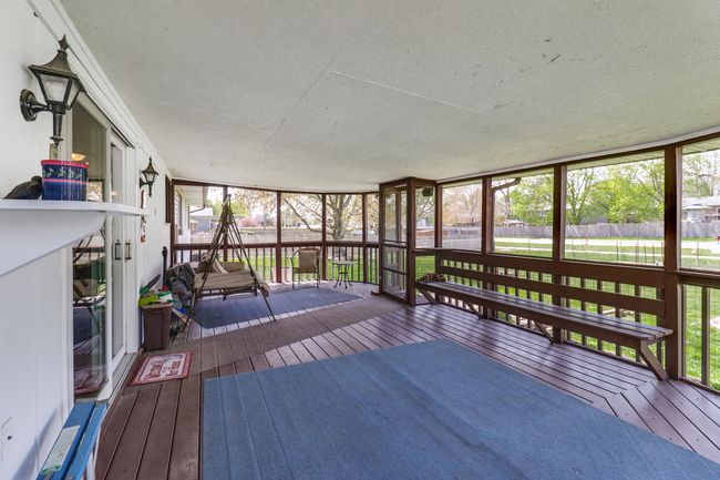 34 Pembrook Cir, House other with 3 bedrooms, 2 bathrooms and 2 parking in Bloomington IL | Image 26