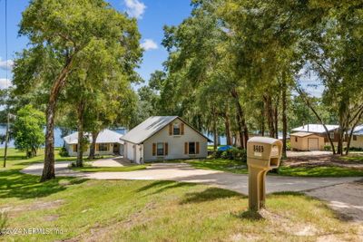 8469 Lilly Lake Road, House other with 4 bedrooms, 3 bathrooms and null parking in Melrose FL | Image 2