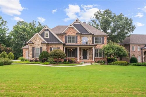 4703 Grandview Pkwy, Flowery Branch, GA, 30542-3527 | Card Image