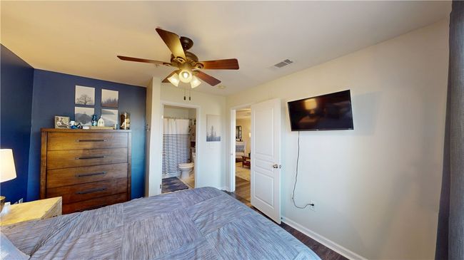 Primary with attached bath | Image 16