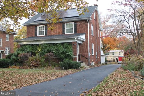 413 N Hanover St, ELIZABETHTOWN, PA, 17022-1609 | Card Image