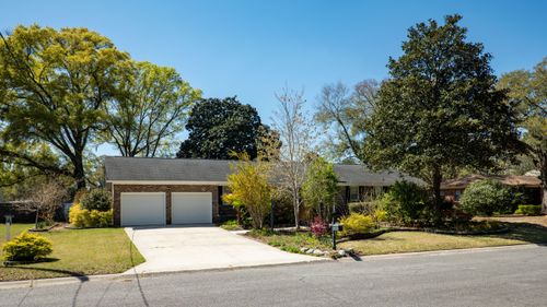 5321 Chantilly Ln, North Charleston, SC, 29418-5780 | Card Image