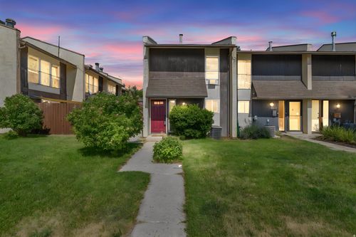 886 N 350 E, Orem, UT, 84057-3327 | Card Image