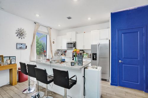 435 Nw 17th Street, Fort Lauderdale, FL, 33311 | Card Image