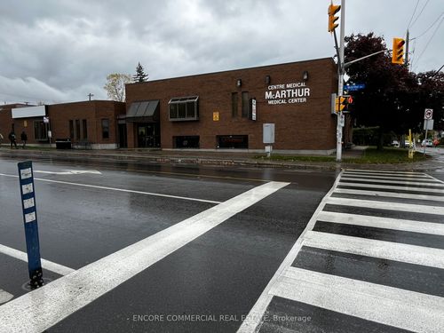 200-and-201-390 Mcarthur Ave, Vanier, ON, K1L6N6 | Card Image