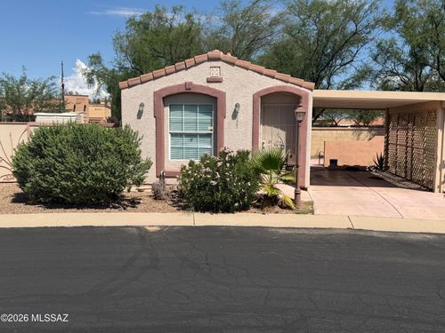 1327 W Vuelta Las Campanas, Sahuarita, AZ, 85629-8076 | Card Image