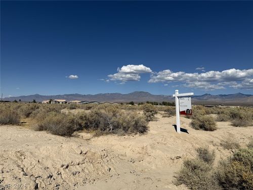 1870 Elko St, Pahrump, NV, 89048 | Card Image