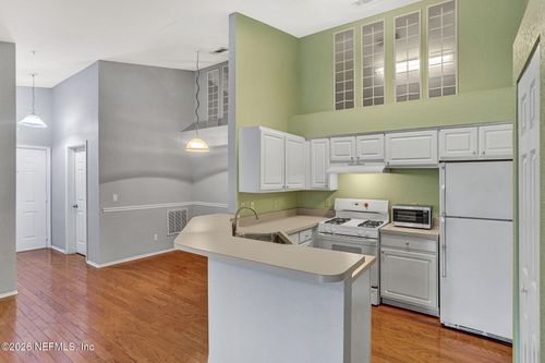 1537-13810 Sutton Park Dr N, JACKSONVILLE, FL, 32224-4237 | Card Image