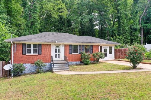 1486 Woodfern Dr, Decatur, GA, 30030-4531 | Card Image