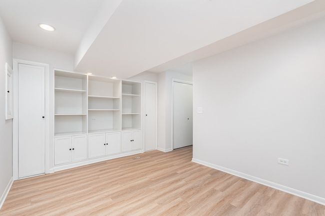 334 Ashland Ave, Townhouse with 2 bedrooms, 3 bathrooms and 2 parking in Highwood IL | Image 12