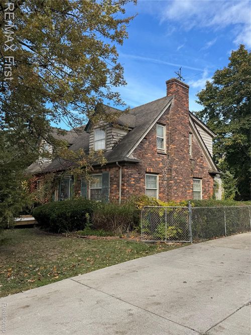 4240 Audubon Rd, Detroit, MI, 48224-2788 | Card Image