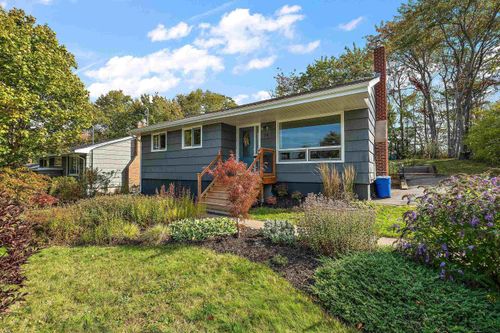 24 Canary Cres, Halifax, NS, B3M1R1 | Card Image