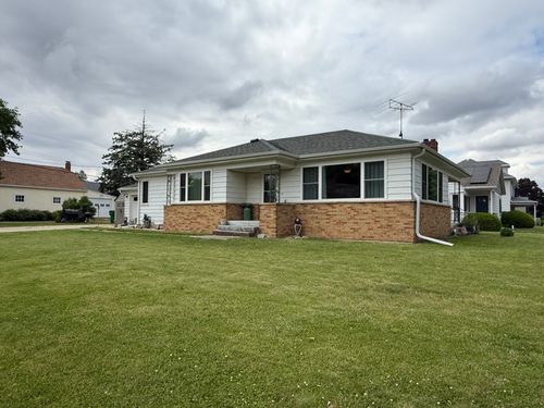 612 S 1st Ave, FORRESTON, IL, 61030-9516 | Card Image