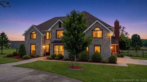 5868 W 493, Pryor, OK, 74361-8813 | Card Image