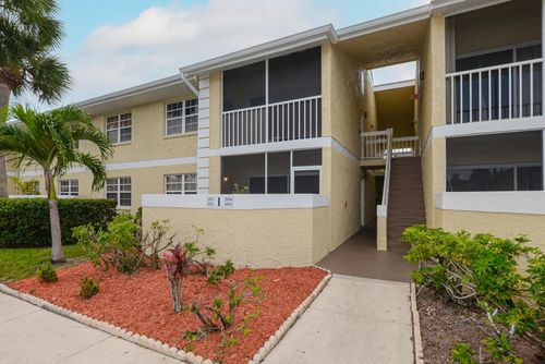 103-1540 Se Royal Green Cir, Port St. Lucie, FL, 34952-7672 | Card Image