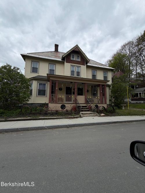 29-31 Chase Ave, North Adams, MA, 01247 | Card Image