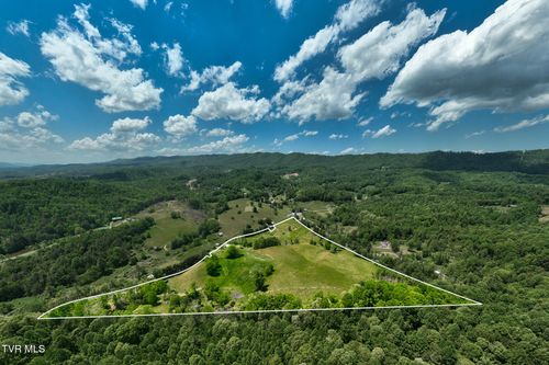 856 Shingletown Tract 1 Road, Mountain City, TN, 37683 | Card Image
