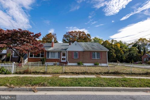 317 S Stuart St, ESSEX, MD, 21221-4923 | Card Image