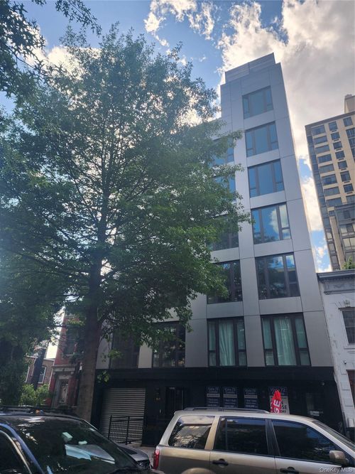 5a-108-15 72nd Ave, Forest Hills, NY, 11375-5349 | Card Image