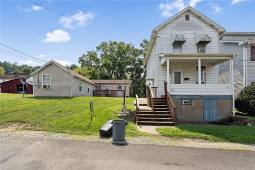 16 Grand Blvd, Monessen, PA, 15062-2266 | Card Image