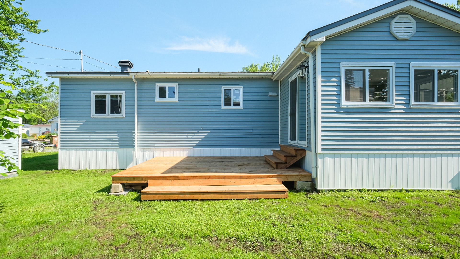 Residential in Saint-Mathias-sur-Richelieu 3