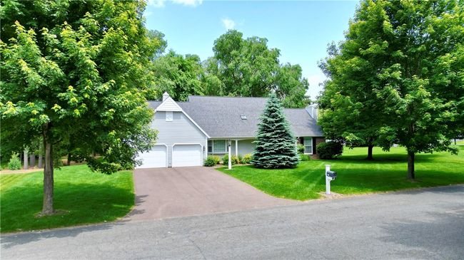 1410 Forest Knoll Ct, House other with 3 bedrooms, 3 bathrooms and null parking in Eau Claire WI | Image 35