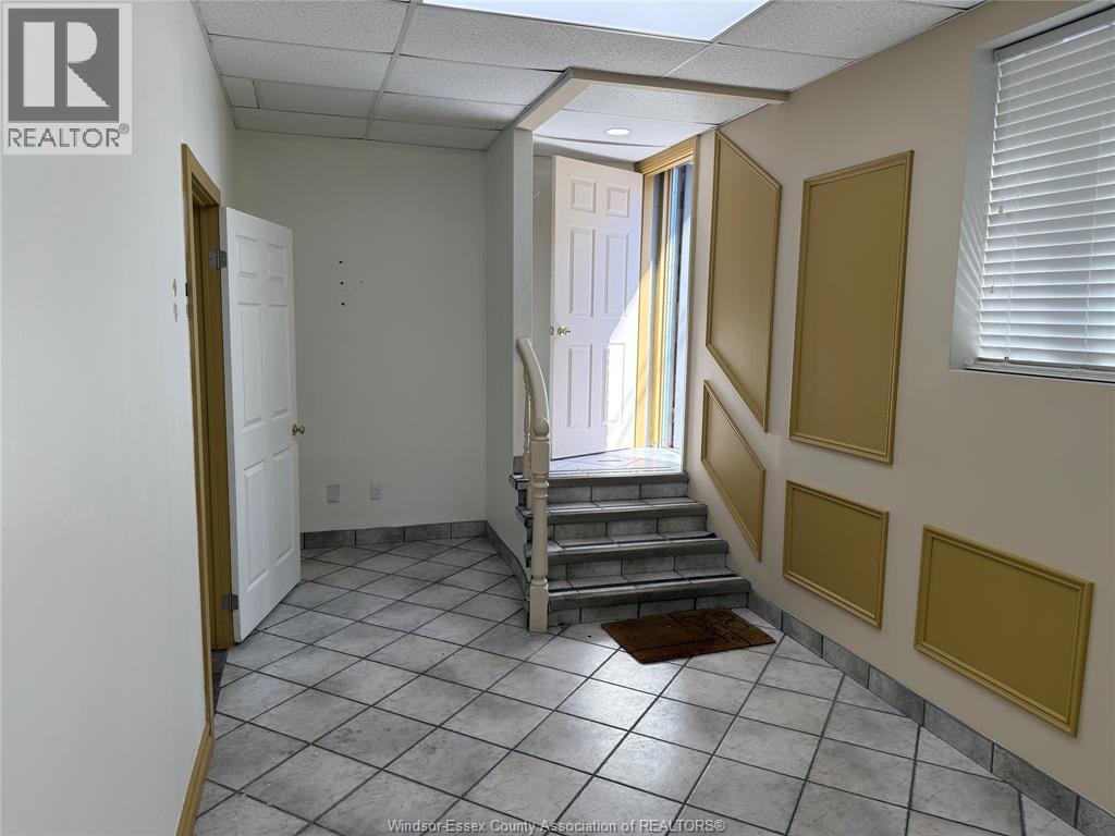 Commercial Lease in Windsor 3