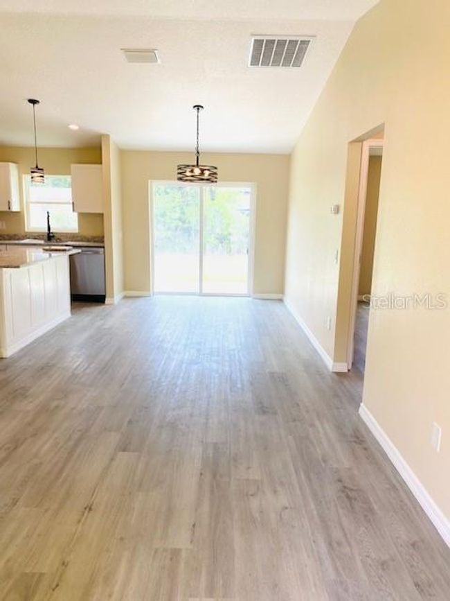 410 Kilgore St, House other with 3 bedrooms, 2 bathrooms and null parking in Wildwood FL | Image 5