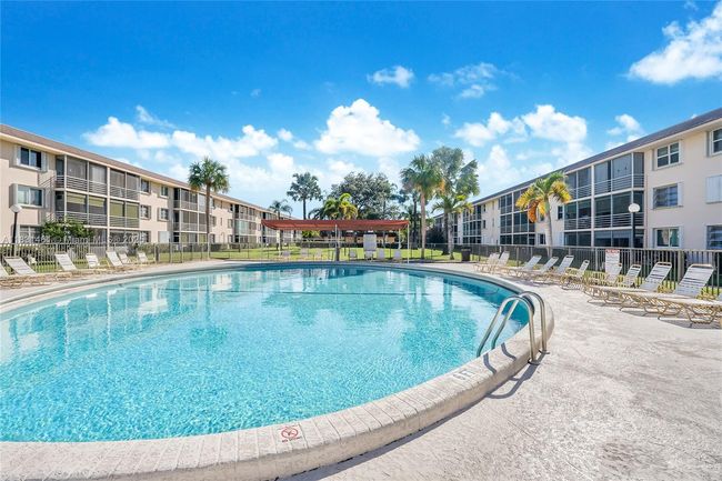 APT-334D - 4502 Federal Hwy, Condo with 2 bedrooms, 2 bathrooms and null parking in Lighthouse Point FL | Image 11