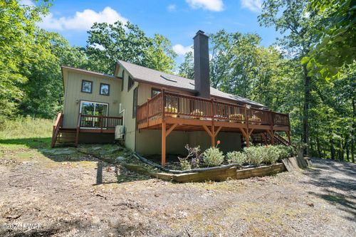 187 Radcliff Rd, Bushkill, PA, 18324-8504 | Card Image