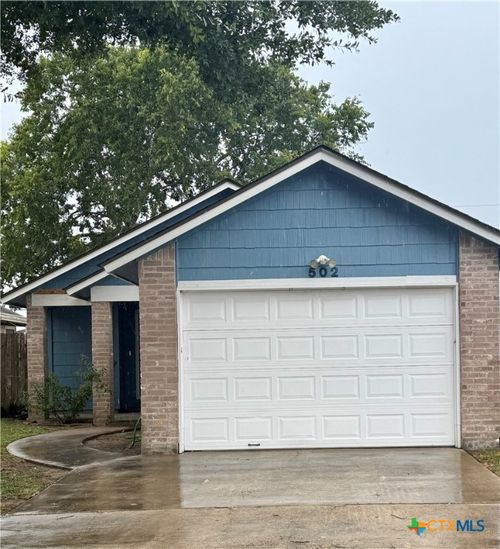 502 Cabana Dr, Victoria, TX, 77901-3707 | Card Image