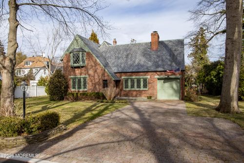 3 Monmouth Ave, Rumson, NJ, 07760-2018 | Card Image