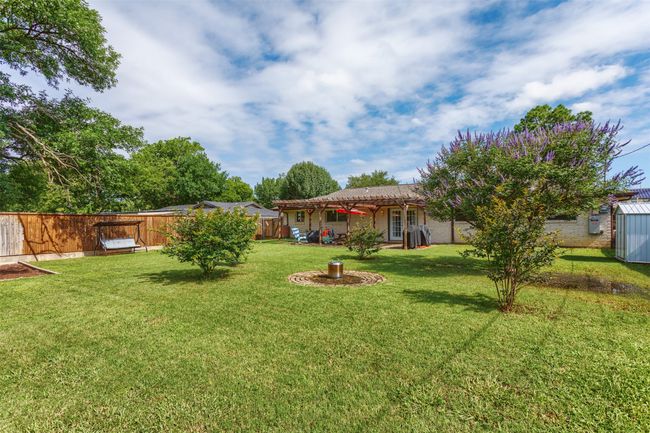 502 E Alexander Ln, House other with 3 bedrooms, 2 bathrooms and null parking in Euless TX | Image 22