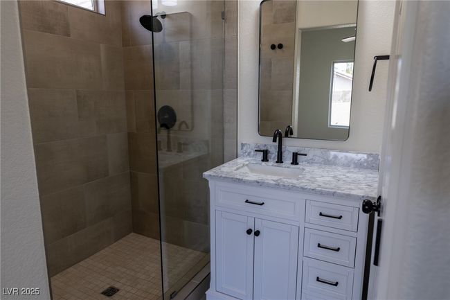 1100 Warm Canyon Way, House other with 3 bedrooms, 2 bathrooms and null parking in Las Vegas NV | Image 7