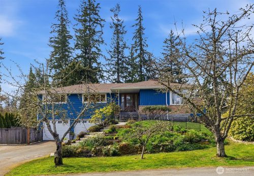 111 Nw 180th St, Shoreline, WA, 98177-3428 | Card Image