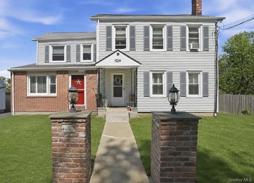 50 Sunset Rd, Montrose, NY, 10548-1208 | Card Image