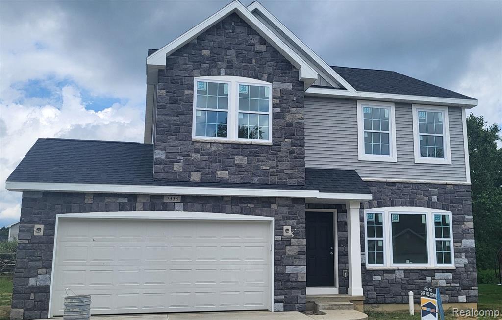 River Rock Dr, Davison, MI 48423 #1