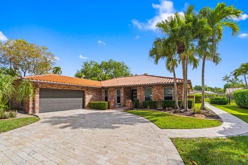 10027 Ramblewood Dr, Coral Springs, FL, 33071-6507 | Card Image