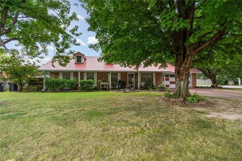 1915 Dee Ave, Springdale, AR, 72762-4019 | Card Image