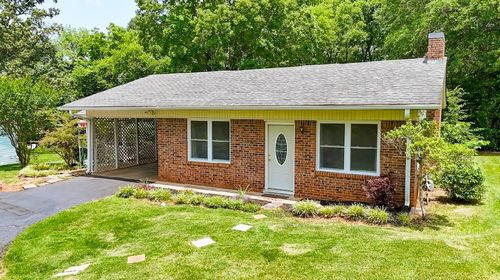 262 Purdy Rd, Selmer, TN, 38375-1730 | Card Image