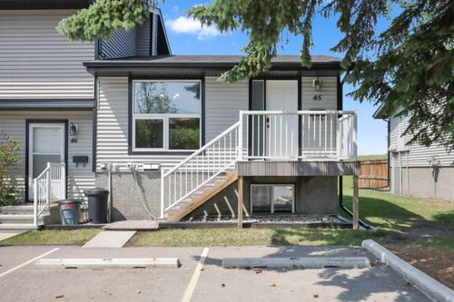 45-51 Big Hill Way Se, Airdrie, AB, T4A1L9 | Card Image