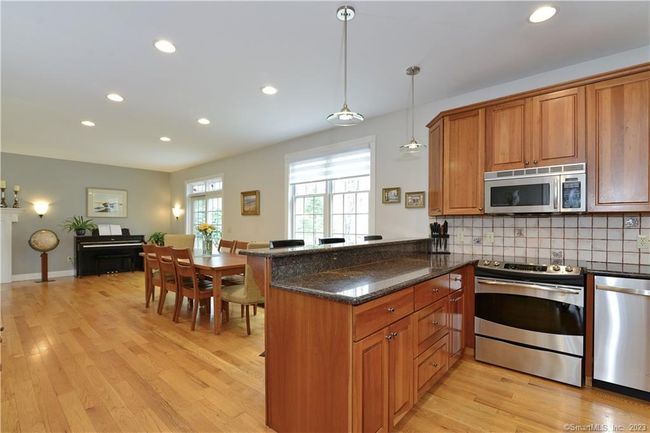 11 Hickey Rd, House other with 3 bedrooms, 3 bathrooms and 6 parking in Pomfret Center CT | Image 15