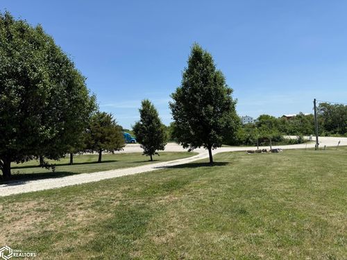 1607 Elk St, Osceola, IA, 50213-8093 | Card Image