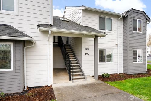 172-4255 Wintergreen Cir, Bellingham, WA, 98226-7137 | Card Image